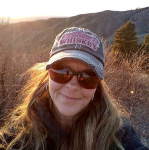 Meet your Posher, Annette